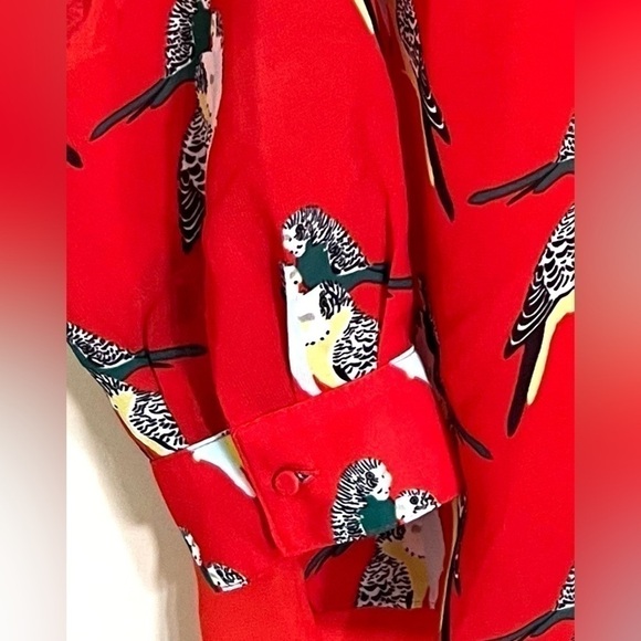 BANANA REPUBLIC Women’s Red Chiffon
Parakeet Birds Sheer Blouse Size Small - Picture 5 of 12